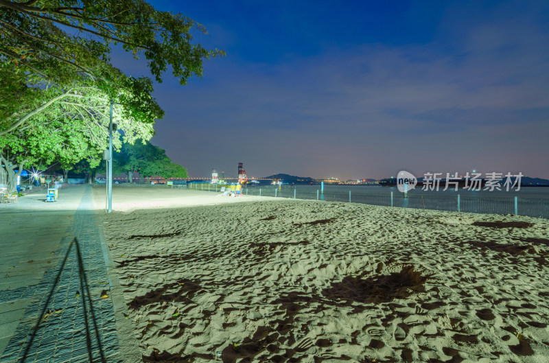 广州南沙海边沙滩海景夜晚灯光
