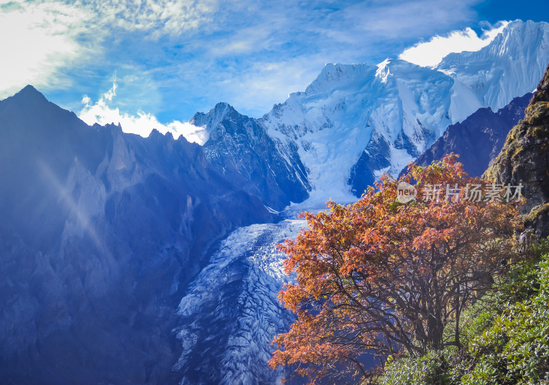 梅里雪山北破雪山自然风景