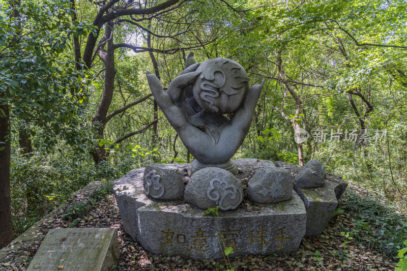 柯岩风景区手印山景点