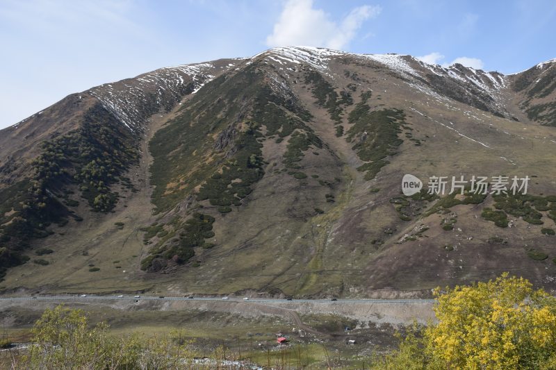 独库公路  秋天  山石  秋景