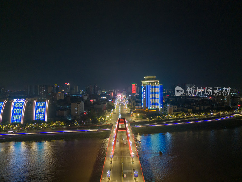 四川德阳彩虹桥夜景