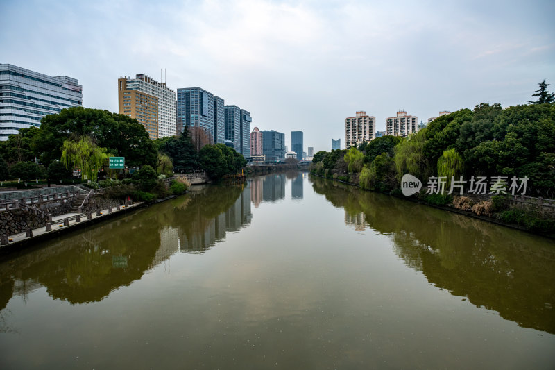 浙江杭州古艮门公园京杭大运河景观