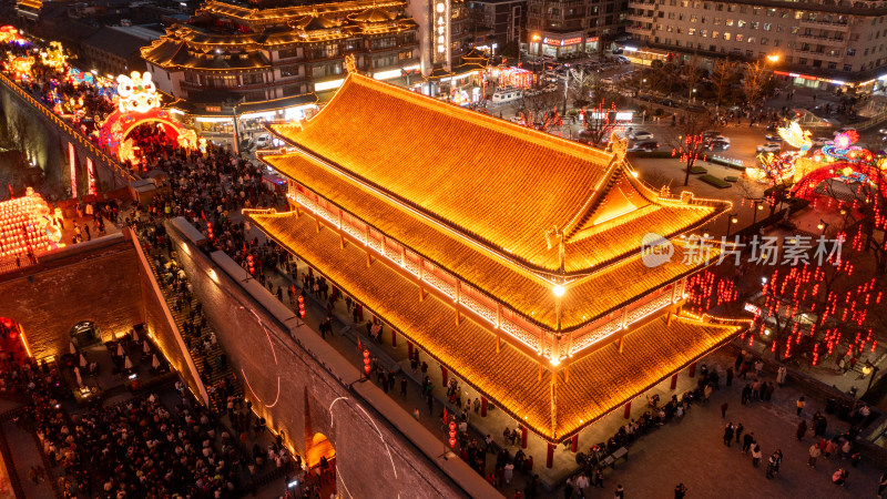 西安新年城墙灯会航拍