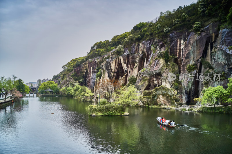 浙江绍兴东湖风景区