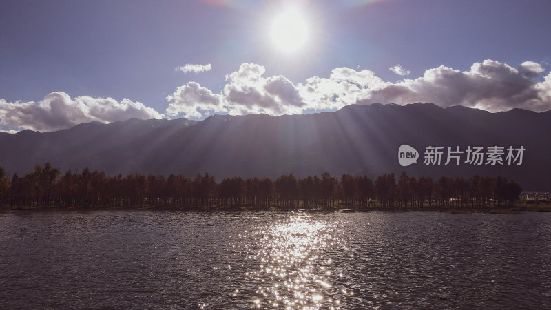 大理苍山洱海和夕阳下的红树林