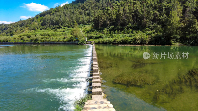 自然风光小桥流水风景