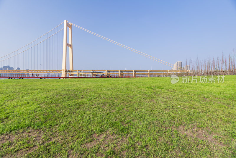 武汉洪山江滩公园风景