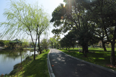 杭州西湖第一名园西湖国宾馆前进的道路