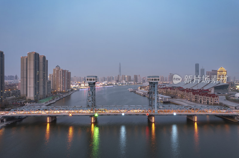 天津海河响螺湾海门大桥城市风光夜景航拍