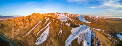 冬季雪山风光