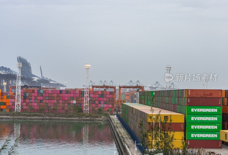 深圳盐田国际集装箱码头