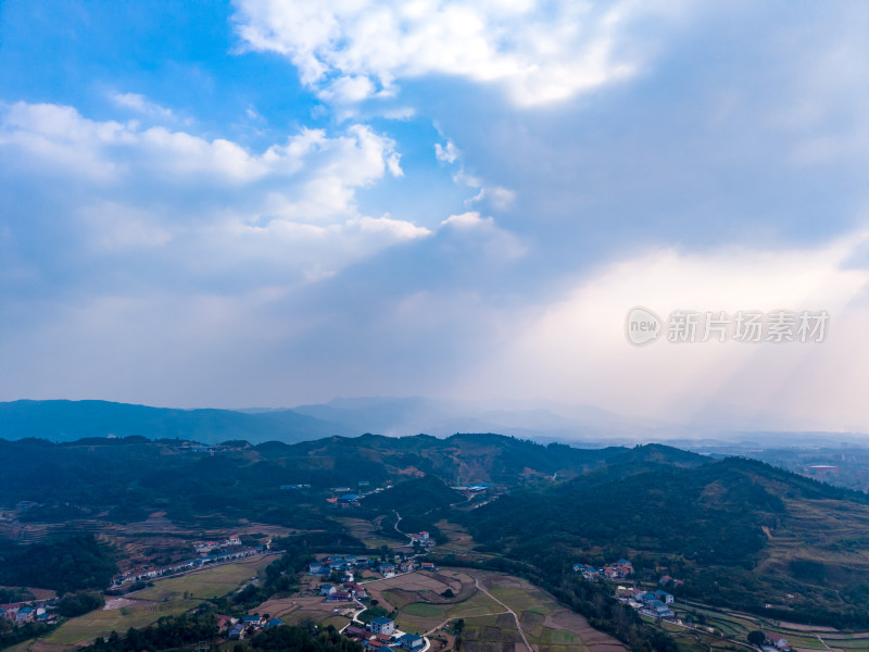 山区农业种植农田航拍图