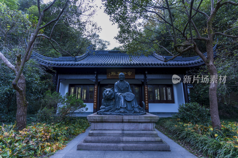 杭州九溪风景区理安寺禅院