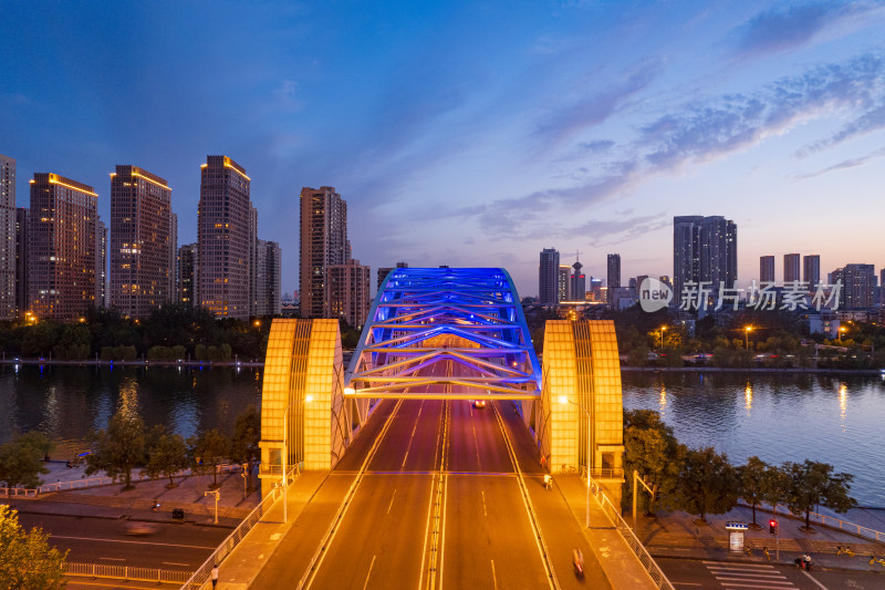 天津海河风景线国泰桥城市建筑日落夜景航拍