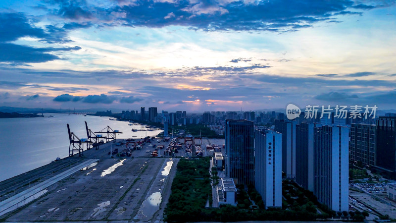 广东汕头城市晚霞城市大景航拍