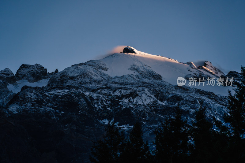 迪庆藏族自治州哈巴雪山