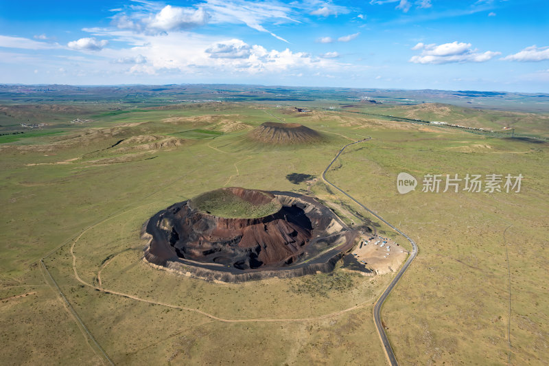 内蒙古乌兰布统乌兰哈达黑色火山群航拍