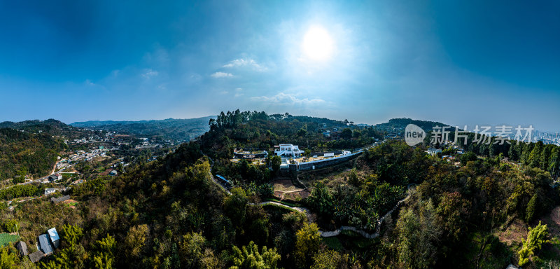 龙泉山悬崖餐厅全景