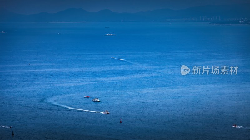 海南三亚鹿回头风景区俯瞰三亚湾、凤凰岛