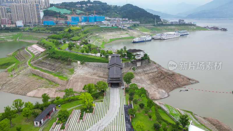 航拍湖北宜昌姊归县木鱼岛公园