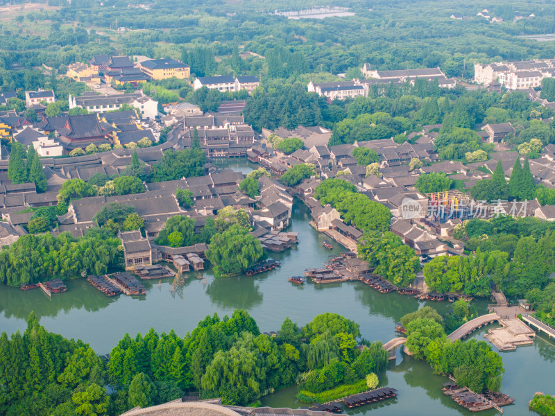 航拍江南水乡古镇乌镇全景