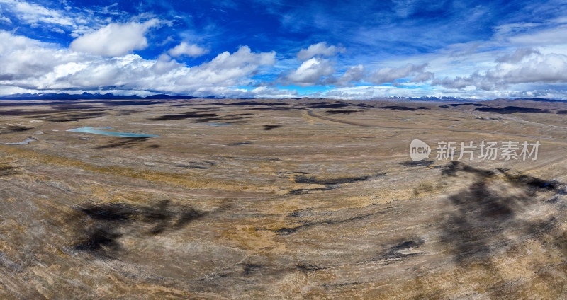 青海省玉树昆仑山可可西里雪山观景台航拍