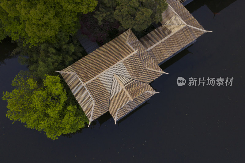 杭州西湖十景之一花港观鱼春天航拍
