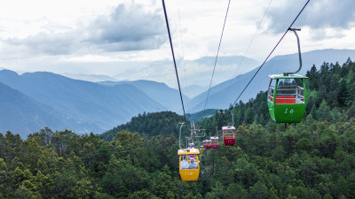 玉龙雪山牦牛坪索道