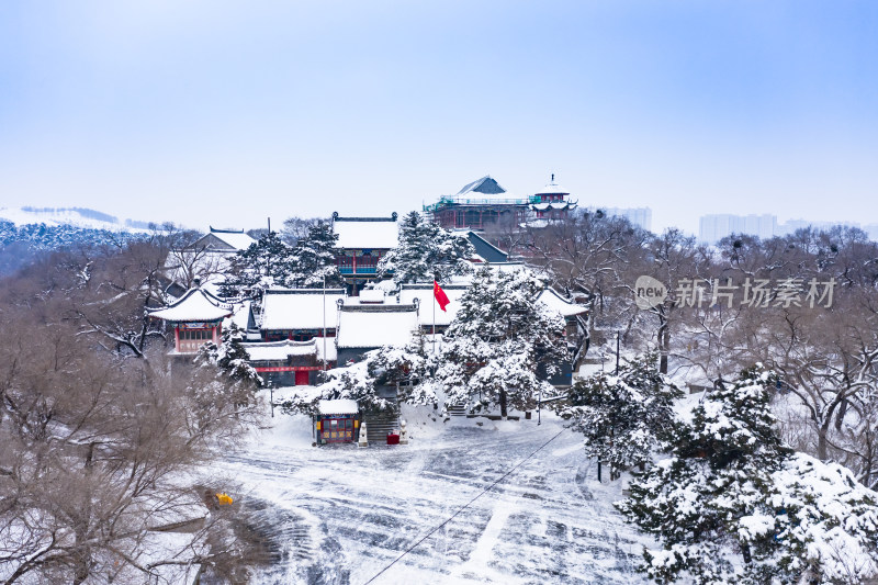 寺庙雪景