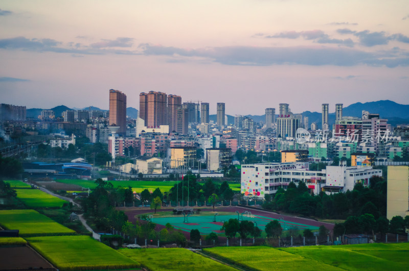 中国福建南平市延平区郊外城市风光