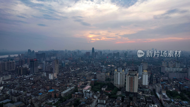 江西南昌城市大景日出彩霞航拍图