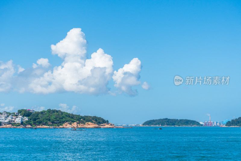 东山岛海滨蓝天海岛风景