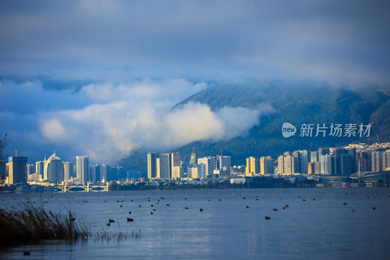 云南大理苍山洱海下关城区