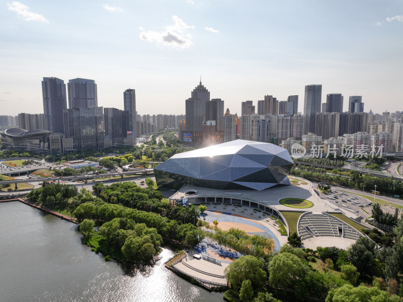 沈阳浑河城市景观盛京大剧院