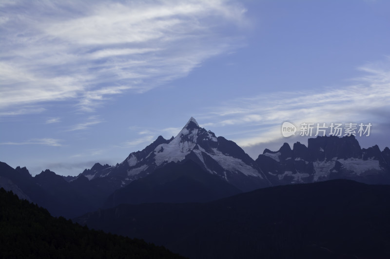 梅里雪山