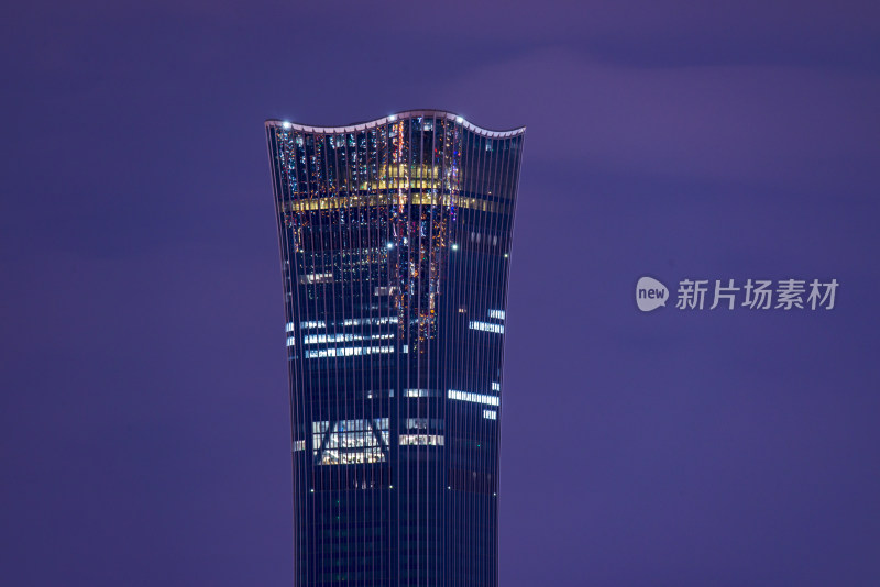 繁华CBD之中国尊夜景
