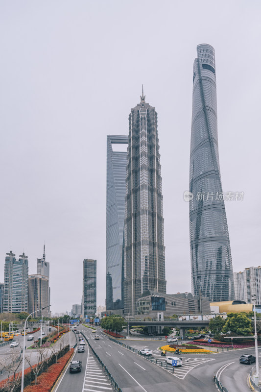 上海世纪大道与上海三件套高楼
