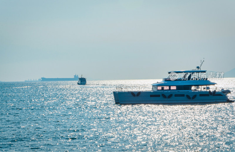 香港赤柱海湾港口海上游轮游船