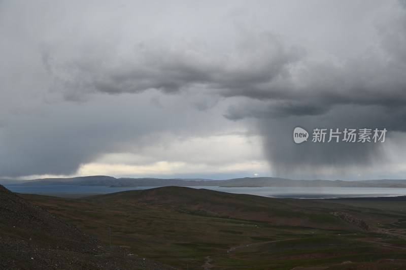 纳木错 雨 云