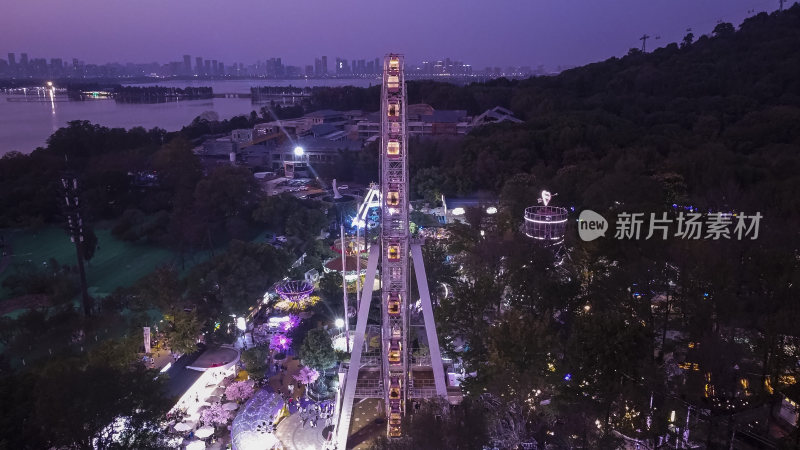 武汉东湖风景区游乐场夜景航拍