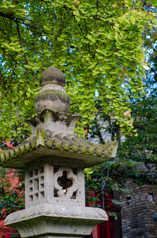 河南洛阳白马寺的石灯塔