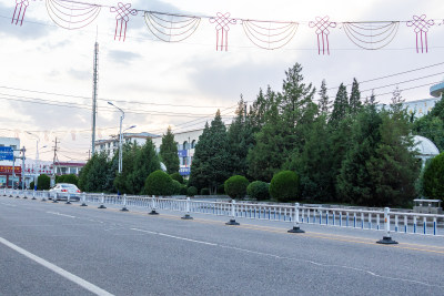 马路车辆城市街道