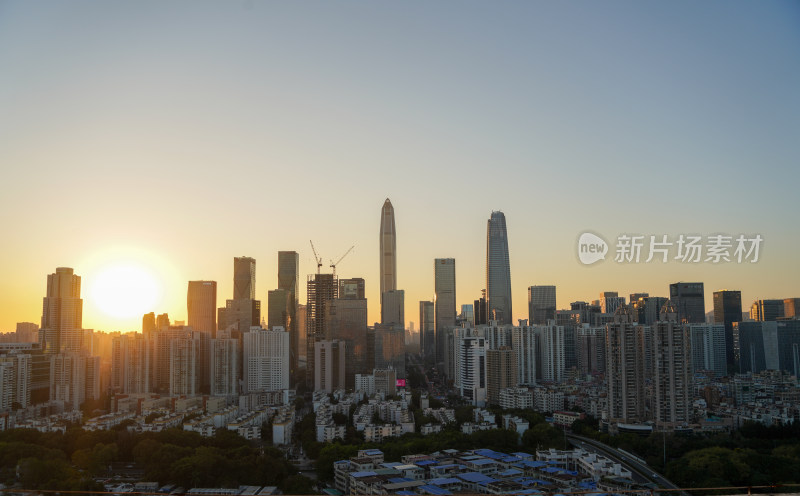 日出时分的现代化城市高楼全景