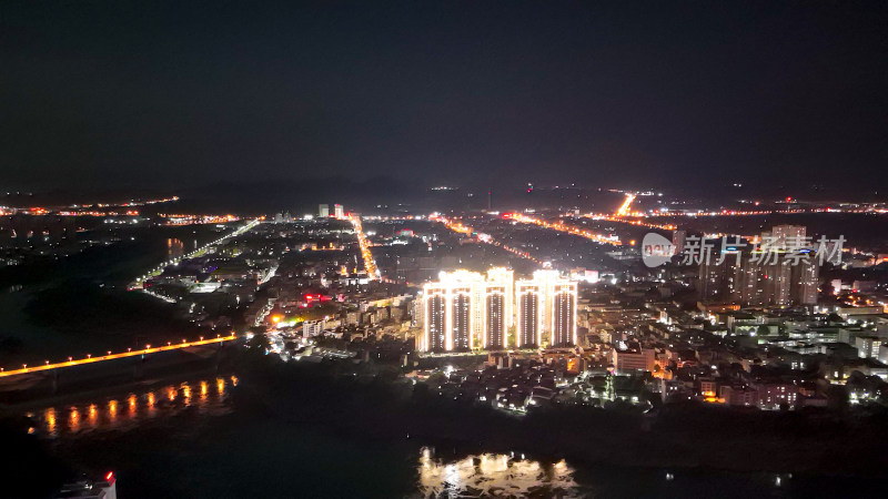 广西来宾城市夜景灯光交通航拍图