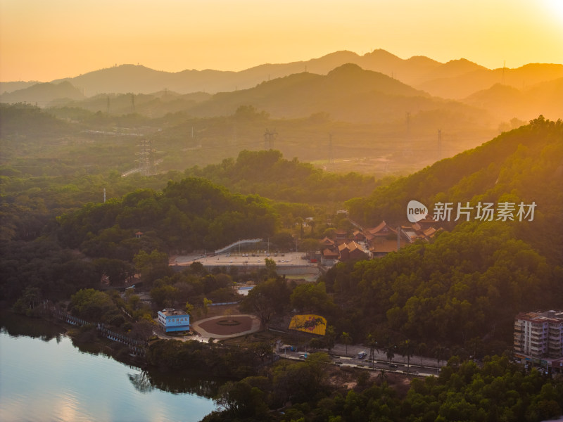 深圳市石岩弘源寺日落航拍