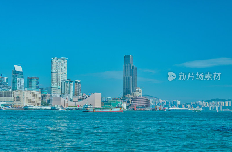 香港维多利亚港滨海城市高楼建筑与海景风光