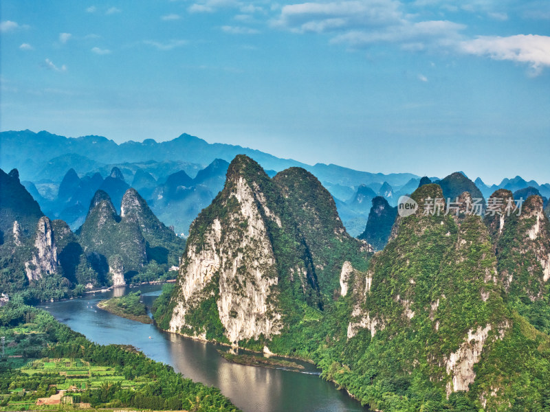 桂林九马画山风光美景