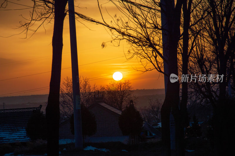 乡村日落景象