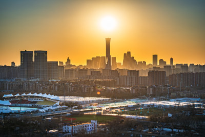 北京夕阳下的城市建筑群鸟瞰全景