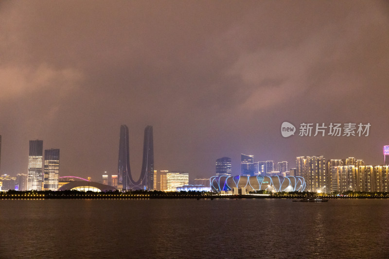 杭州亚运会 奥体中心 杭州之门灯夜景